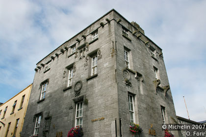 Lynch's Castle