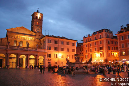 Piazza Santa Maria in Trastevere