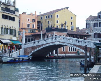 Bridge of the Obelisks