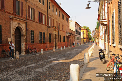 Hercule I d'Este Avenue (Corso Ercole I d'Este)