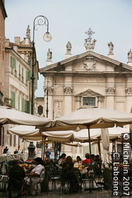 Piazza Sordello (Sordello square)
