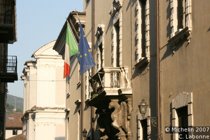 Via dei Musei (Museum street)