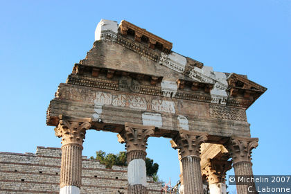 Tempio Capitolino (Capitolino Temple)
