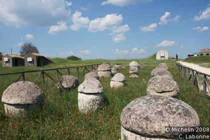 Necropoli etrusca (Etruscan necropolis)
