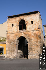 Porta Napoli