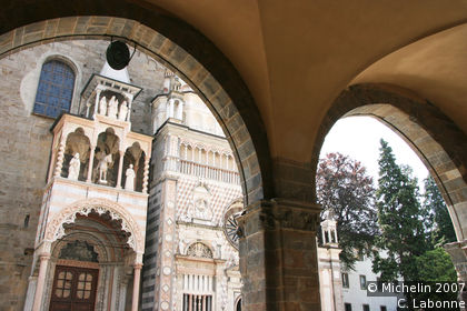 Piazza del Duomo(Cathedral Square)