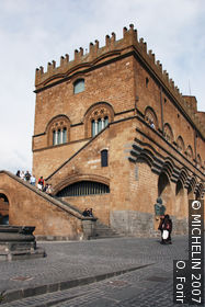 Palazzo del Popolo (People's palace)