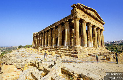 Greco-Roman quarter (areae ellenistico-romano)