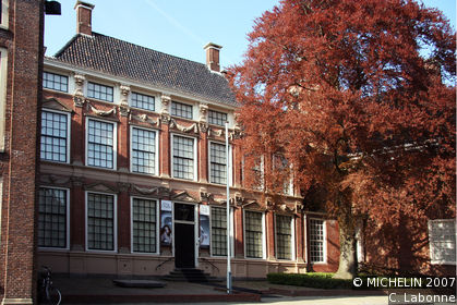 Museum Het Princessehof (Dutch Ceramics Museum)