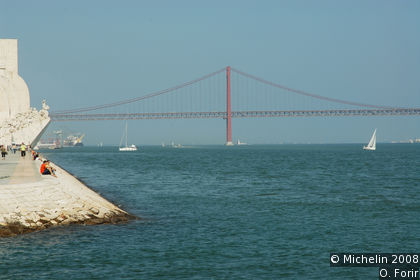 Promenade on the Tage