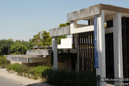 Jose de Azeredo Perdigao Modern Art Centre (CAM)