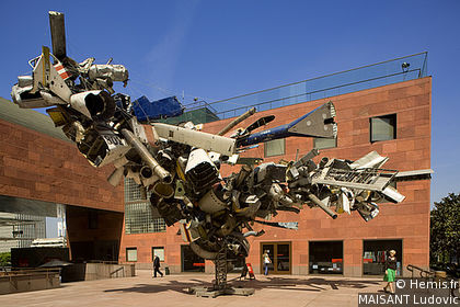 Museum of Contemporary Art (MOCA)