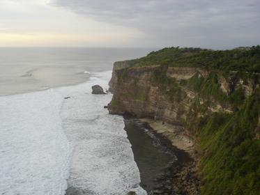Vue du temple de Uluwatu