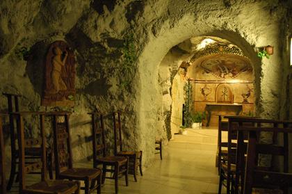 Budapest : la Chapelle de la Grotte