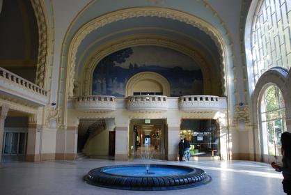 Vichy - les thermes des Dômes