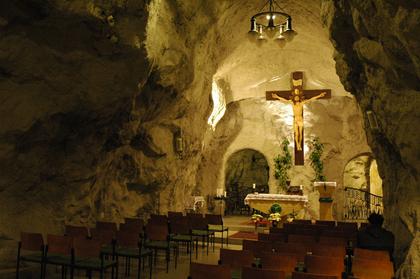 Budapest : la Chapelle de la Grotte