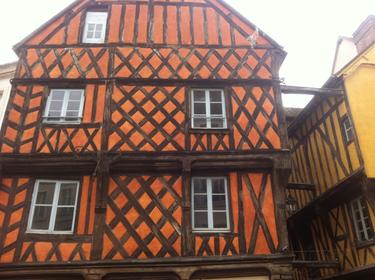 Rue Maurice-Viollette