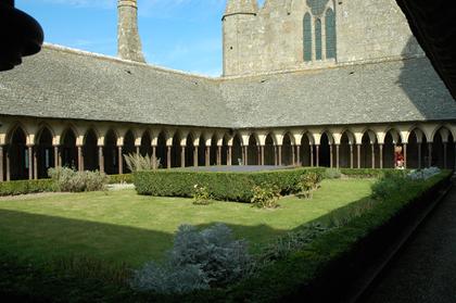 Le Cloître de l'abbaye du Mont-Saint-Michel
