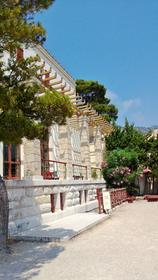 Kérylos Greek Villa