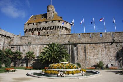 Quic-en-Groigne