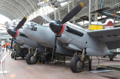 Musée royal de l'armée et d'Histoire militaire : section Air et Espace