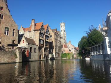 Rozenhoedkaii (Rosary Embankment)