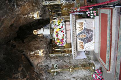 Santa Cueva