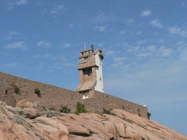 Bréhat : phare de la Pointe du Paon