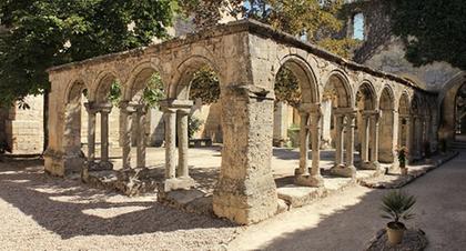 Cordeliers Cloister