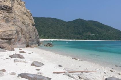 Aharen Beach - Tokashiki