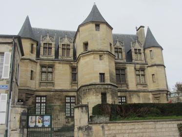 Musée de Pontoise (musée Tavet-Delacour)