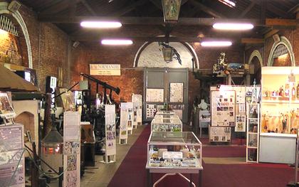 Glass Tradition Museum