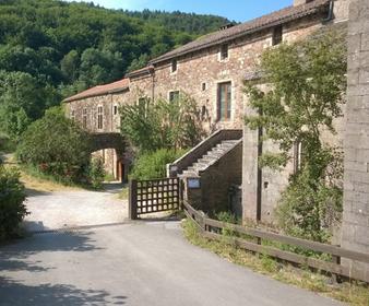 Entrée pour les visites de l'Abbaye de Sylvanès