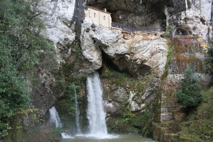 Santa Cueva