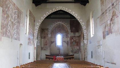 Santa Maria Del Casal Nef